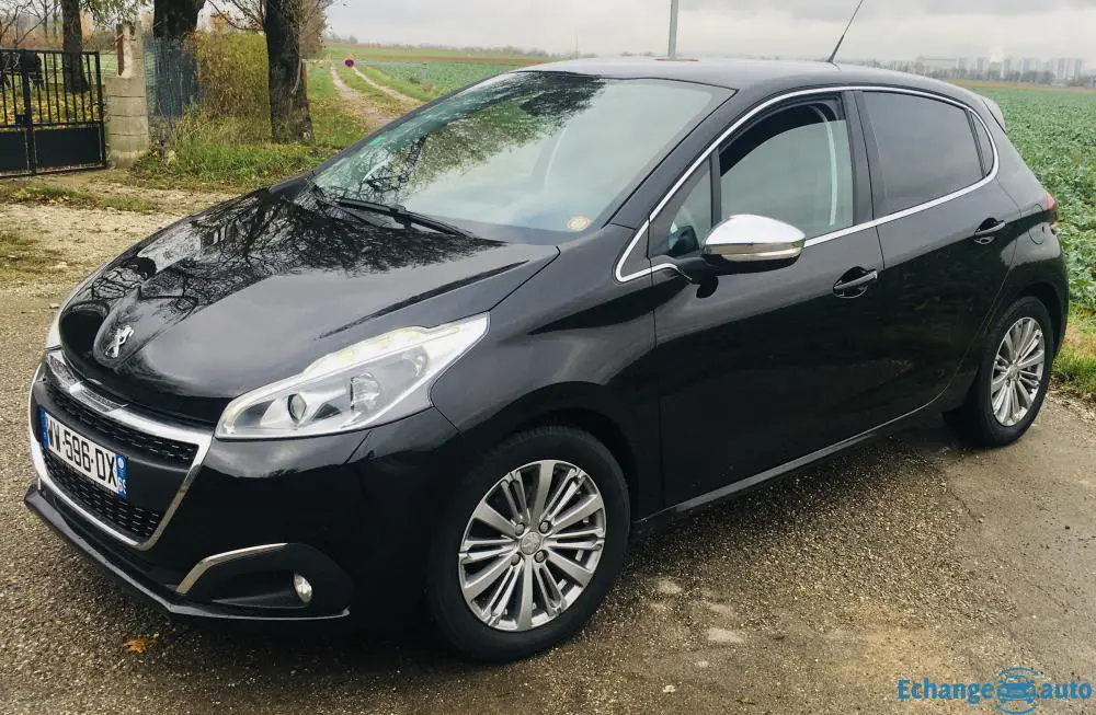 PEUGEOT 208 ALLURE 1.6 BLUEHDI 100 CHEVAUX