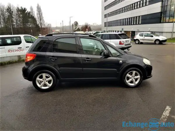 Suzuki SX4 1.9 DDIS 120CV GLX 2X4