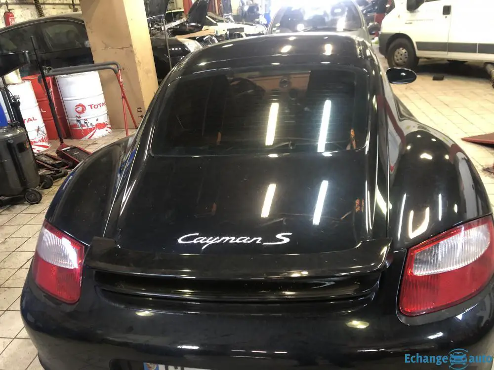 Porsche Cayman S