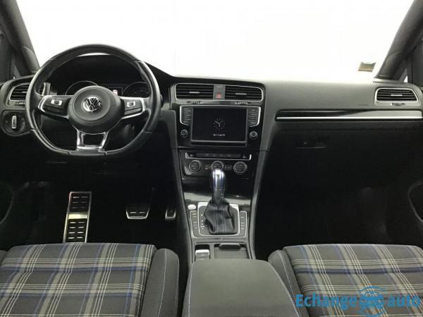 Volkswagen Golf VII 1.4 GTE 204 ch