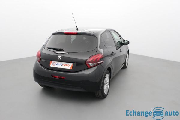 Peugeot 208 1.6 Blue-HDi Style 75 ch