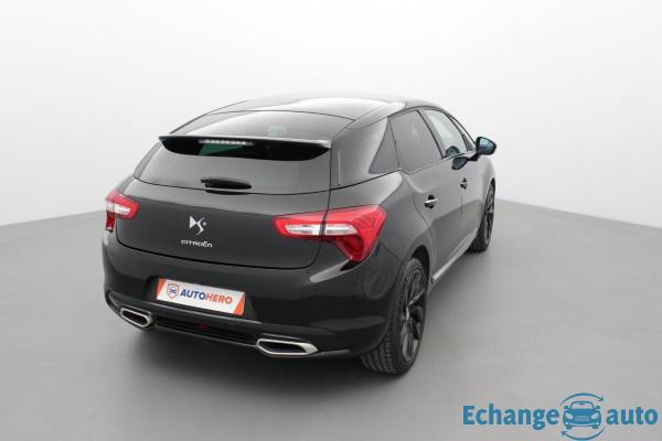 Citroën DS5 2.0 HDi Hybrid4 SportChic 163 ch