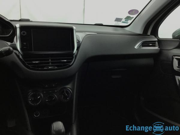 Peugeot 208 1.2 VTi Envy 82 ch
