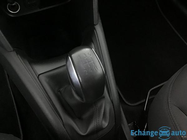Peugeot 208 1.2 VTi Envy 82 ch