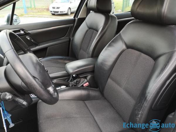 Peugeot 407 2.0 HDI 16V FAP 140 CH PREMIUM - GARANTIE 6 MOIS