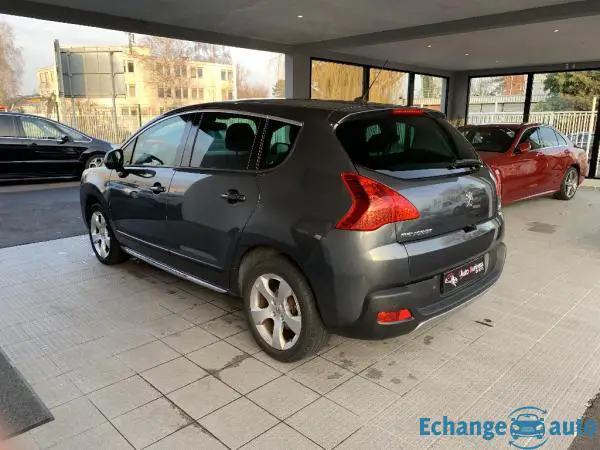 PEUGEOT 3008 1.6 HDi 16V 110ch FAP Premium