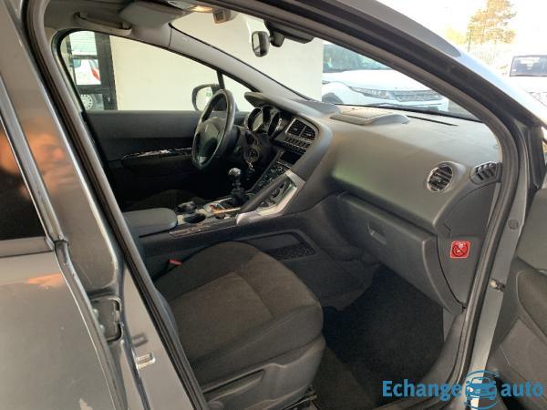 PEUGEOT 3008 1.6 HDi 16V 110ch FAP Premium