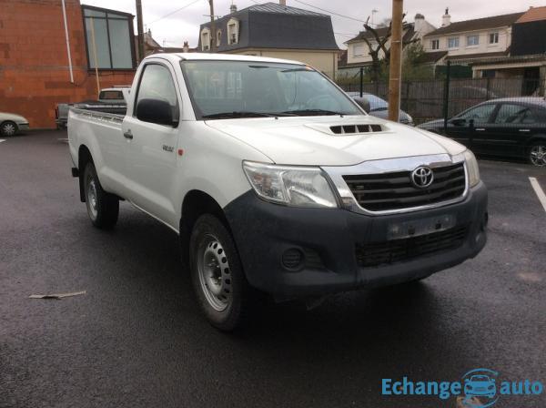 Toyota Hilux 2.5 TD 144 SIMPLE CABINE 4X4 CLIM