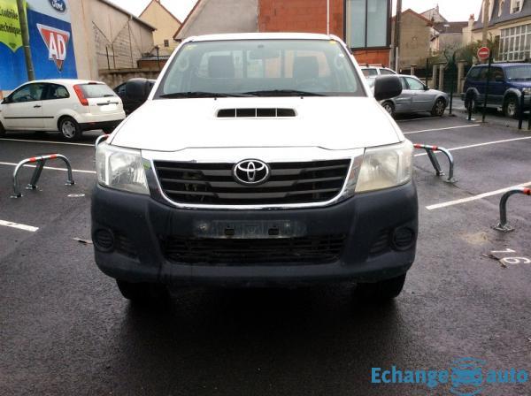 Toyota Hilux 2.5 TD 144 SIMPLE CABINE 4X4 CLIM