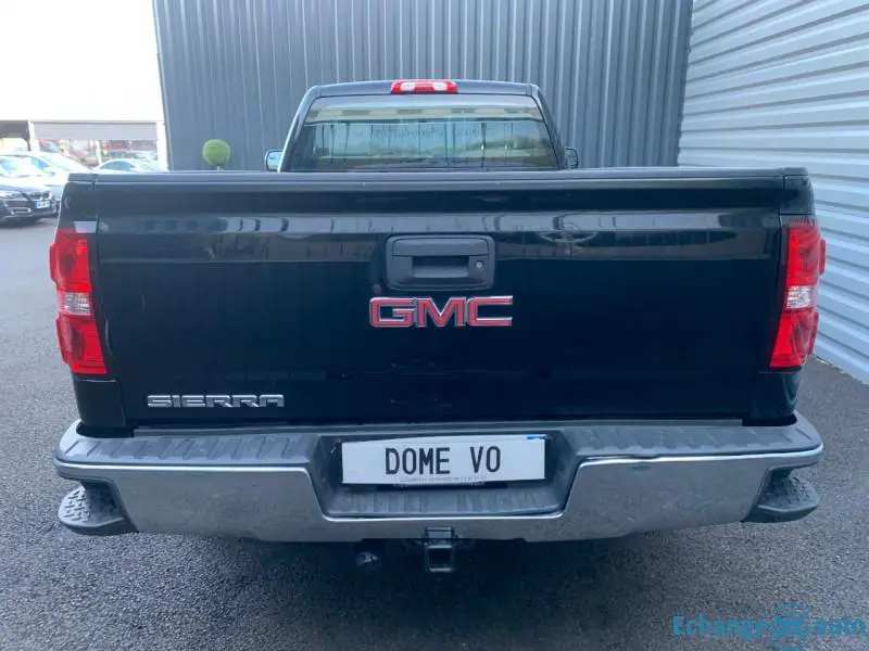 GMC SIERRA