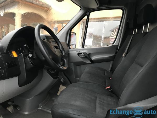 MERCEDES BENZ SPRINTER FGN 313 CDI 37S 4x2 3.5t 