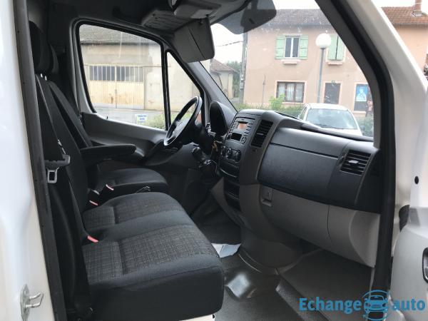 MERCEDES BENZ SPRINTER FGN 313 CDI 37S 4x2 3.5t 