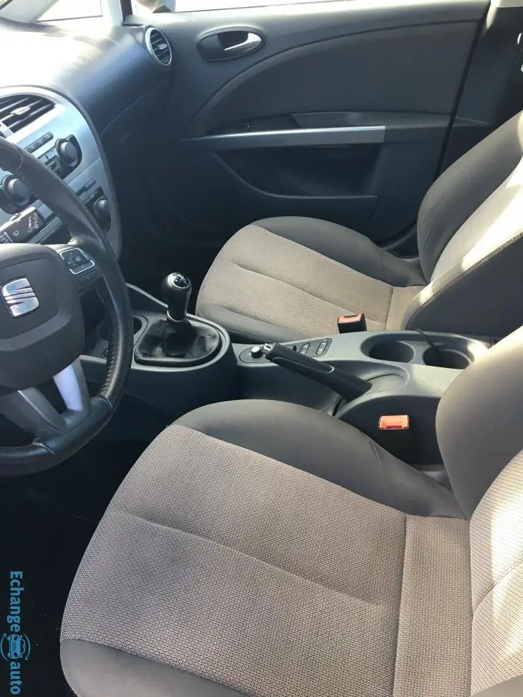 Seat leon 1.6 tdi style 2010