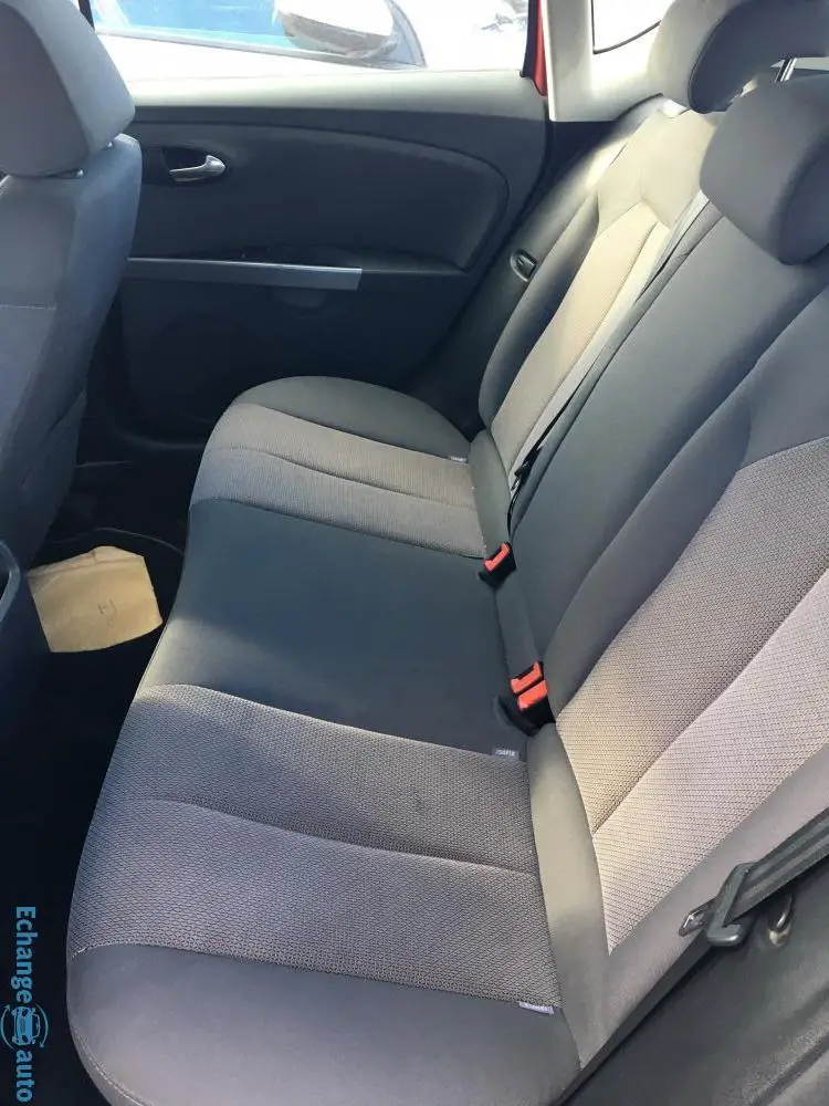 Seat leon 1.6 tdi style 2010