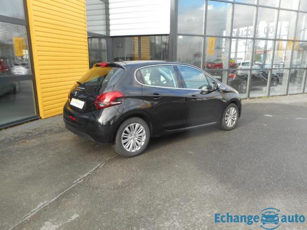 Peugeot 208 1.2 PURETECH 82 CV S&S ALLURE