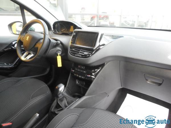 Peugeot 208 1.2 PURETECH 82 CV S&S ALLURE