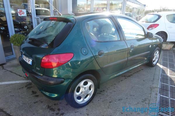 Peugeot 206 ROLAND GARROS 1L4 ESS 75CV