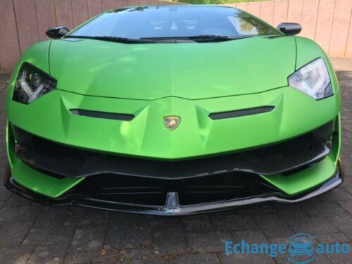 Lamborghini AVENTADOR SVJ
