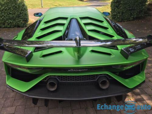 Lamborghini AVENTADOR SVJ