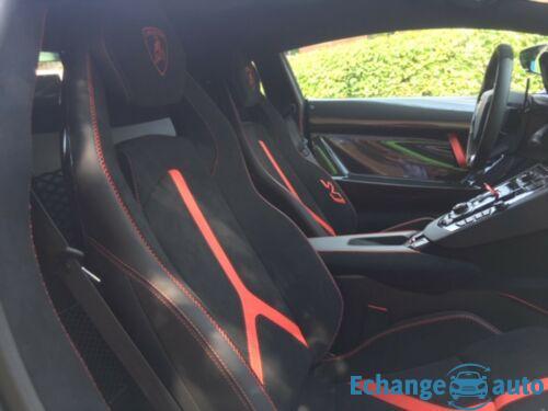 Lamborghini AVENTADOR SVJ