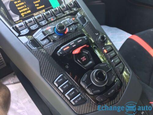 Lamborghini AVENTADOR SVJ