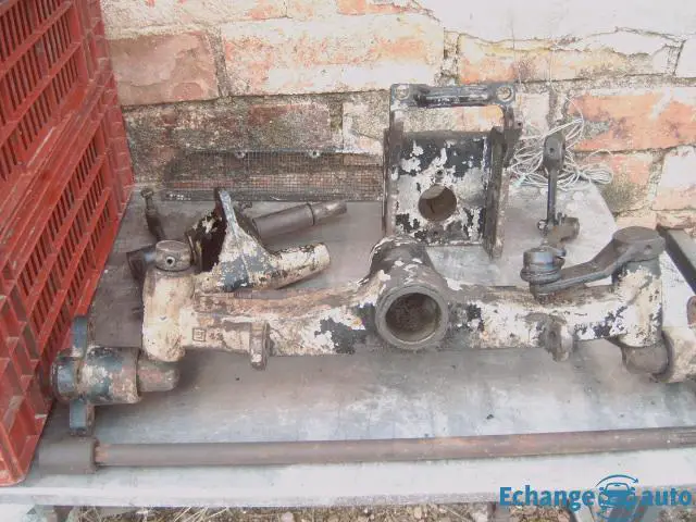 tracteur hako track  pour pièce