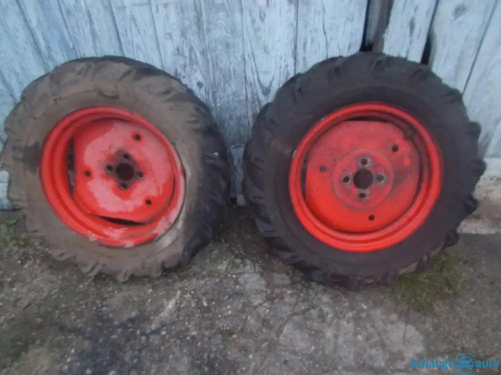 tracteur hako track  pour pièce