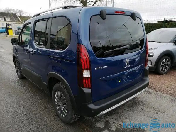 Peugeot Rifter BLUEHDI 100CH STANDARD ALLURE