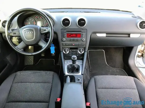AUDI A3 Sportback 1.6 TDI 105 CV Ambiente 