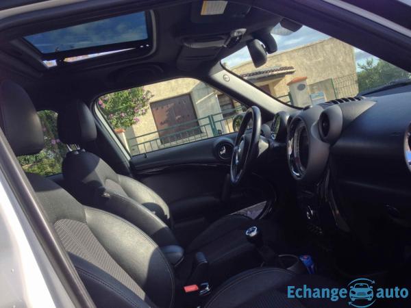 MINI Countryman Cooper SD 143ch Pack Red Hot Chili