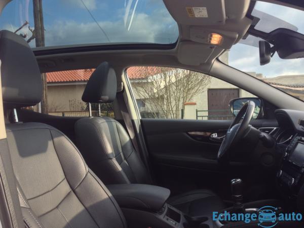 NISSAN Qashqai 1.6 dCi 130ch Tekna BLANC NACRE