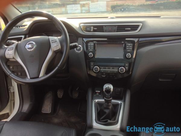 NISSAN Qashqai 1.6 dCi 130ch Tekna BLANC NACRE