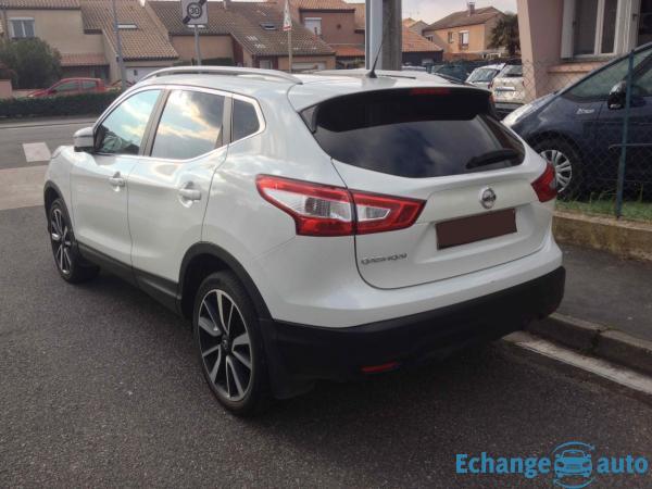 NISSAN Qashqai 1.6 dCi 130ch Tekna BLANC NACRE