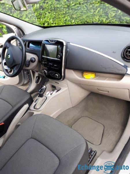 RENAULT Zoe Intens charge rapide Q210 2? la CHARGE