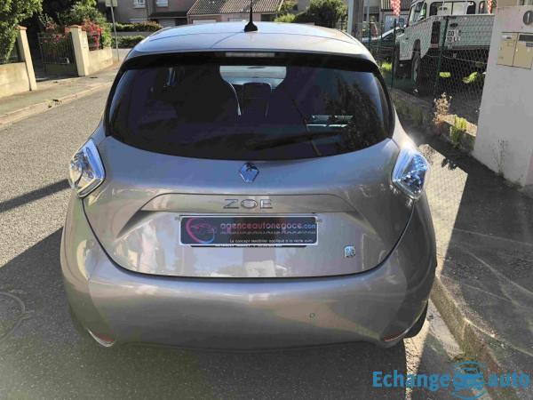 RENAULT Zoe Intens charge rapide Q210 2? la CHARGE