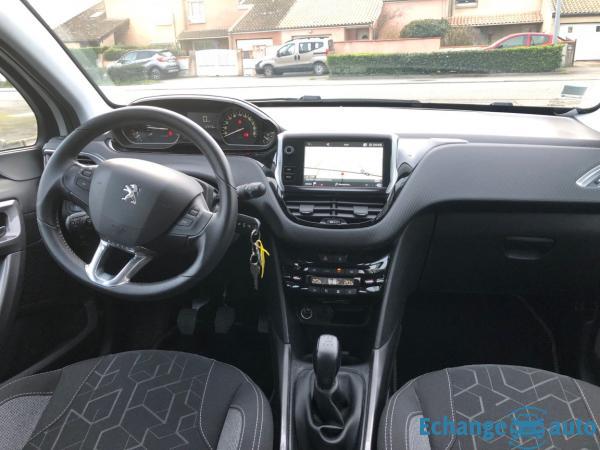 PEUGEOT 2008 1.2 PureTech 82ch GPS 29 000 kms