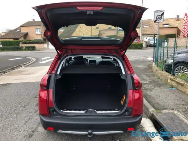 PEUGEOT 2008 1.2 PureTech 110ch 13950kms Attelage