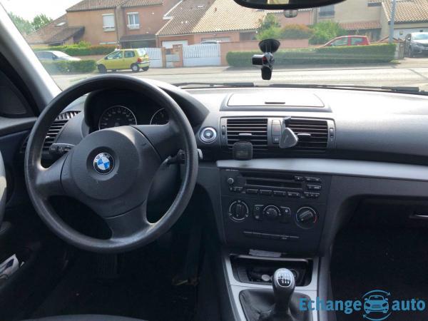 BMW SERIE 1 E81 116d 115 ch JA CLIM Gtie 12 Mois