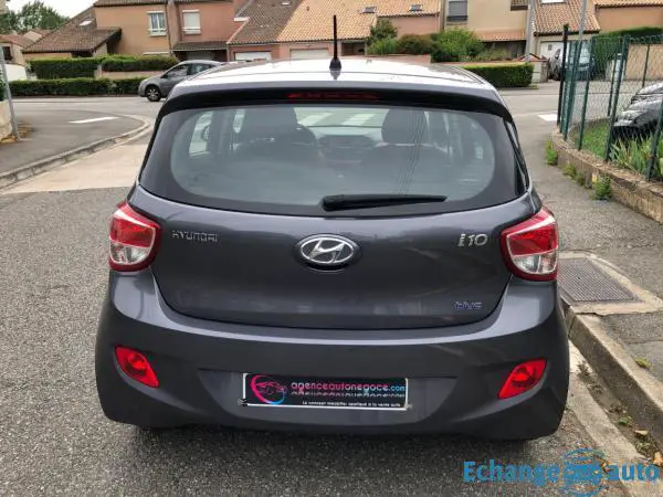 HYUNDAI i10 i10 1.0 66 UEFA EURO 2016 38000 kms