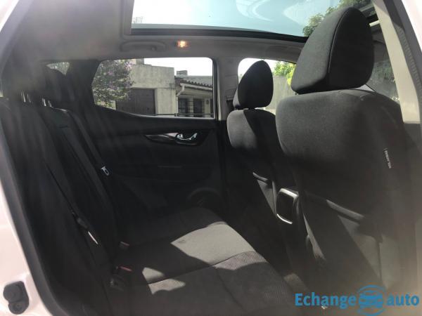 NISSAN QASHQAI Qashqai 1.6 dCi 130Connect Edition