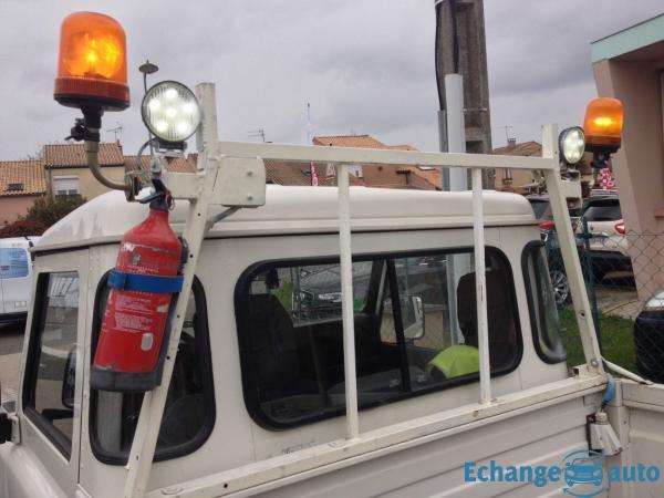 LAND-ROVER Defender 110 Pick Up 3 PLACES TRÈS BEAU