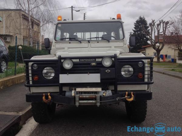 LAND-ROVER Defender 110 Pick Up 3 PLACES TRÈS BEAU
