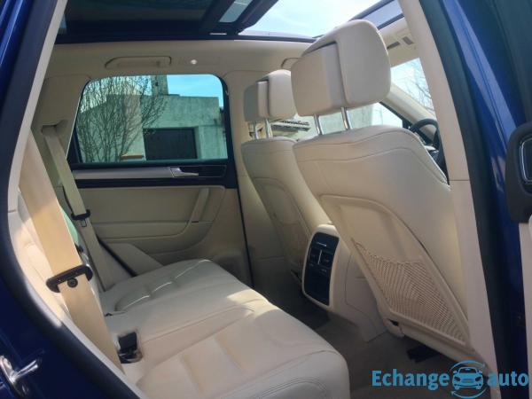 VOLKSWAGEN Touareg 3.0 V6 262 Carat Pack R-LINE