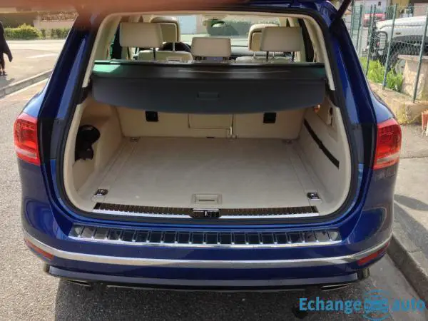 VOLKSWAGEN Touareg 3.0 V6 262 Carat Pack R-LINE