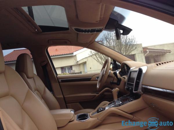 PORSCHE Cayenne Turbo FULL OPTIONS