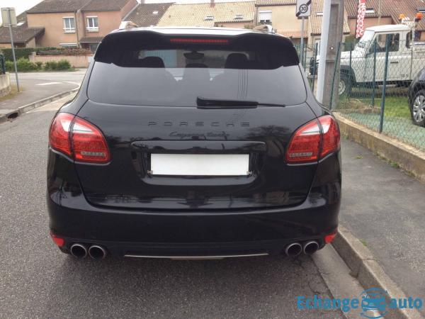 PORSCHE Cayenne Turbo FULL OPTIONS