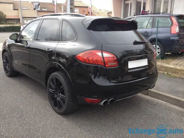 PORSCHE Cayenne Turbo FULL OPTIONS