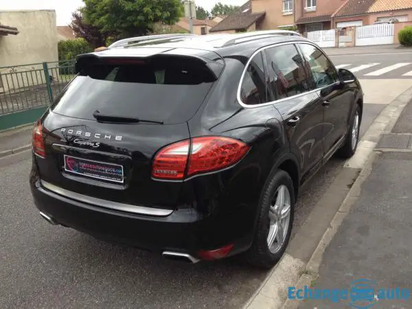 PORSCHE Cayenne S V8 4L8 400 cv SUIVI PORSCHE