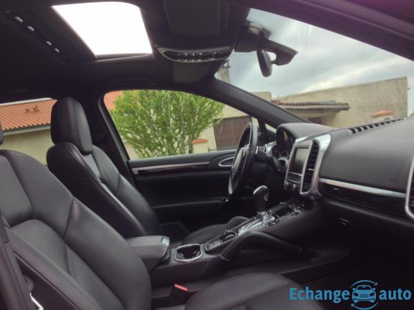 PORSCHE Cayenne S V8 4L8 400 cv SUIVI PORSCHE