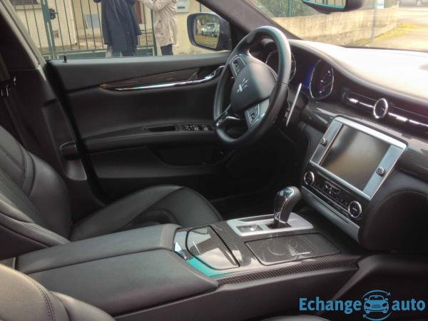 MASERATI Quattroporte 3.0 V6 CARBONE 33500kms